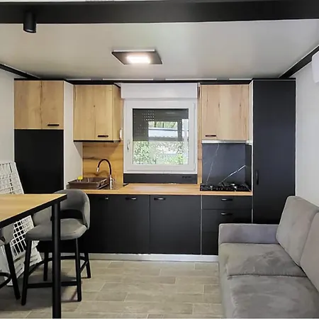 Beautiful In Nyaraló